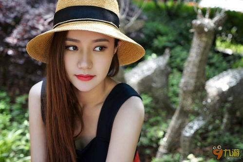 带草帽的明星,揭秘戴草帽的明星风采